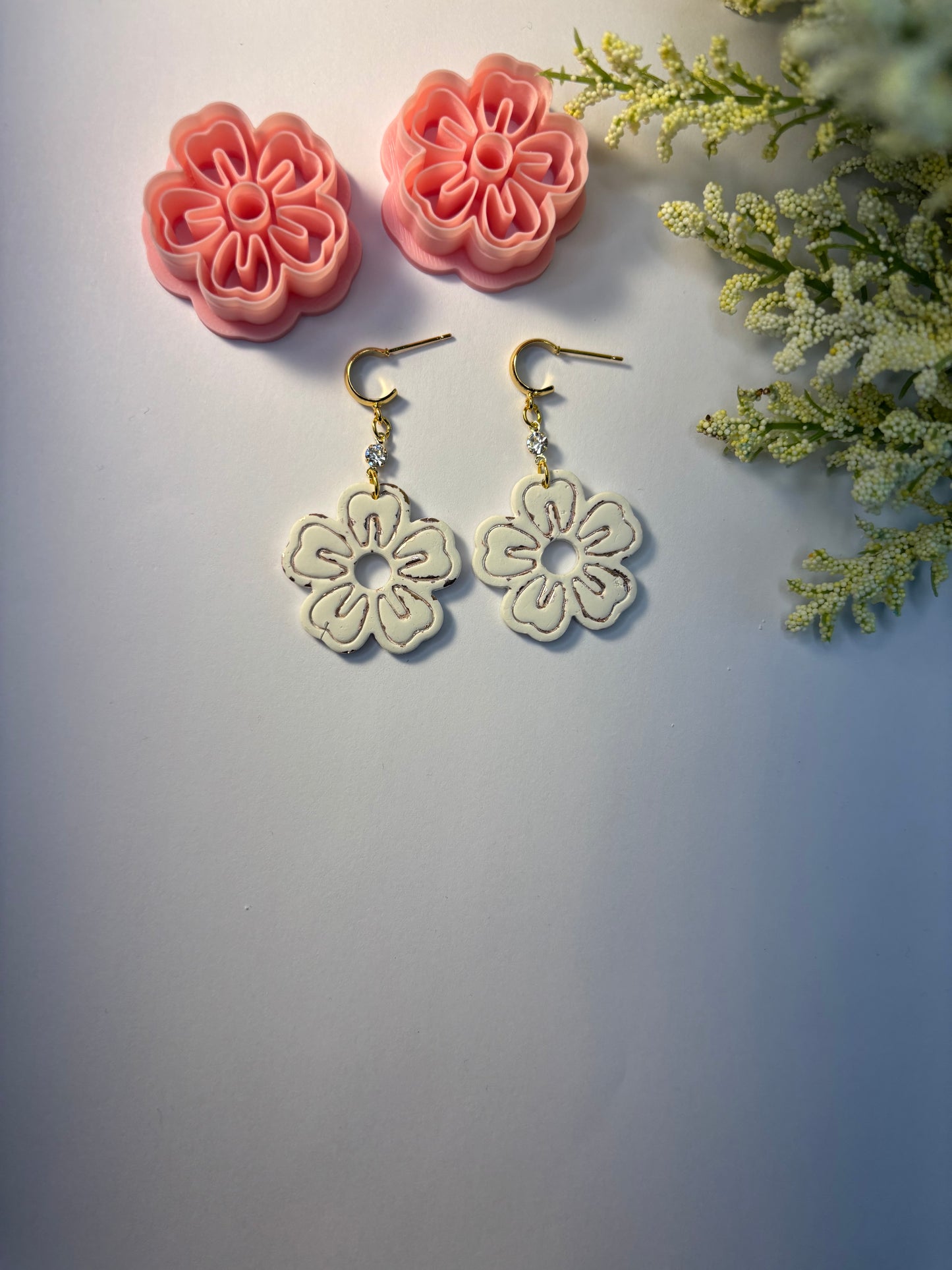 Hawaiian Flower Cutter