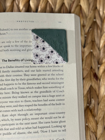 Flower Corner Bookmark